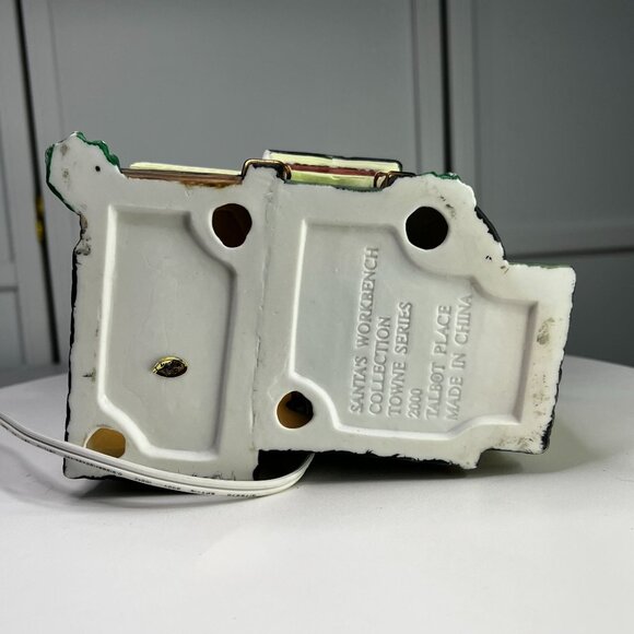 Santa's Workbench Talbot Place, Towne Series Christmas Village Building - 2000 - Picture 9 of 13